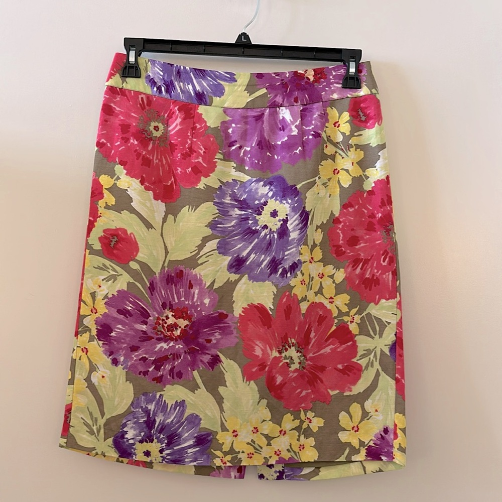 Banana Republic, Watercolor Bright Floral Pencil Skirt Size 8